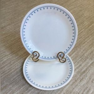 Set of 2 Corning Corelle Livingware Blue Snowflake 10.25 in Large Dinner Plate